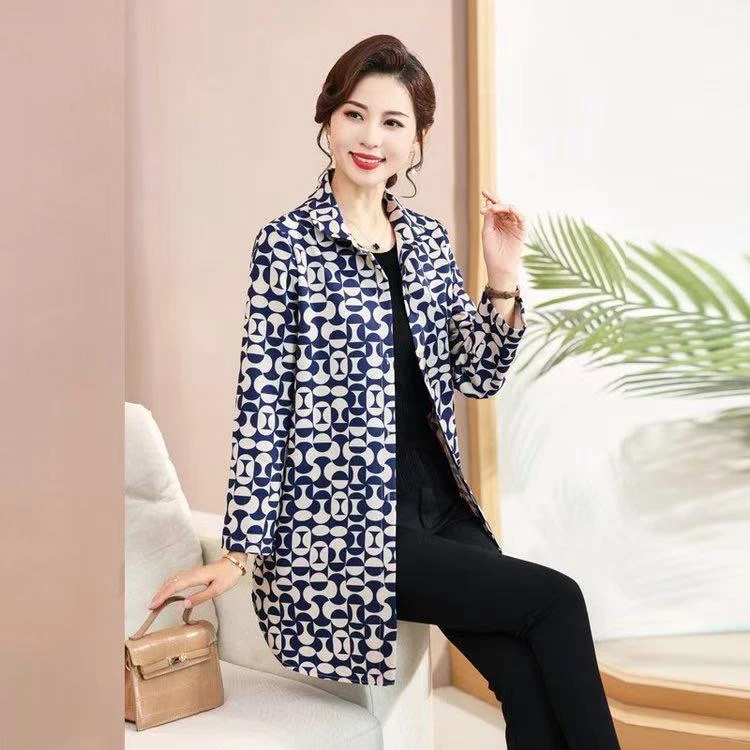 衬衫时尚风衣中年肌理图案中长款大码宽松中老年女装
