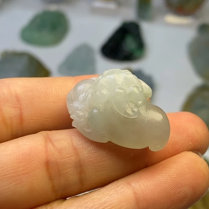 定制翡翠未镶嵌翡翠
