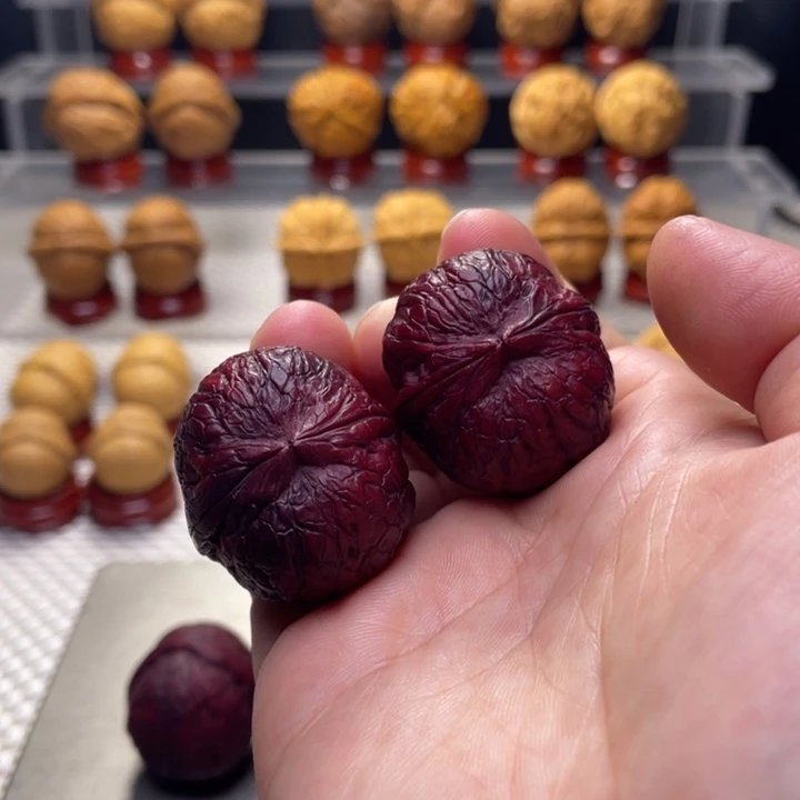 文玩核桃把件无**说15蛇皮球