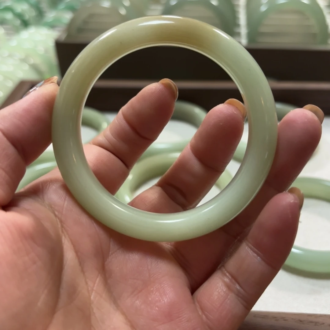 未镶嵌手镯东陵石葵*籽