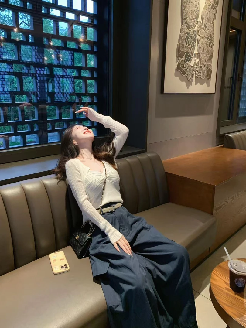 2025早秋新款韩系扭结设计针织吊带开衫外套两件套上衣百搭阔腿裤