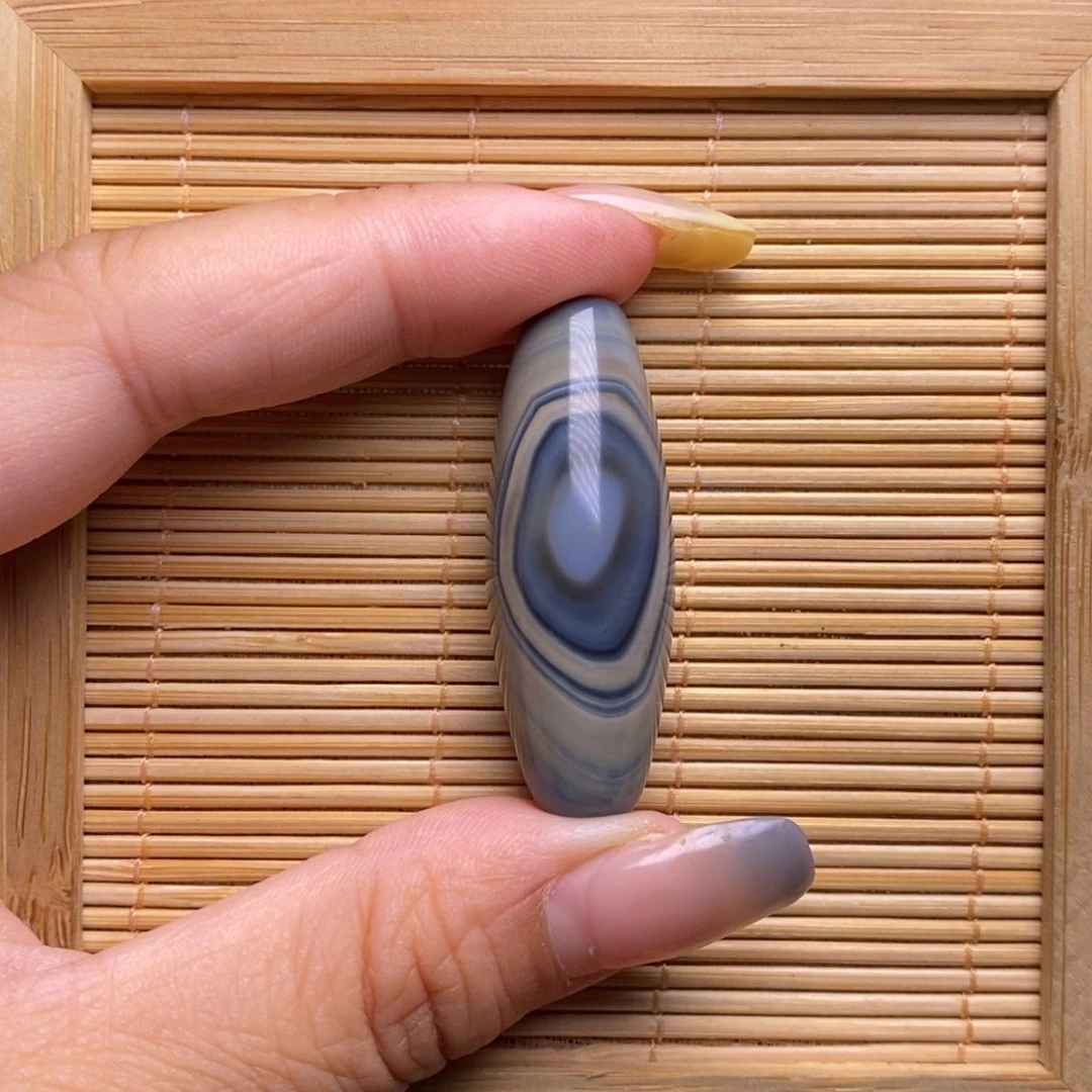 玛瑙/玉髓未镶嵌珠宝半成品