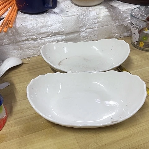 微瑕，不能明火，口径20高度4小号，2个