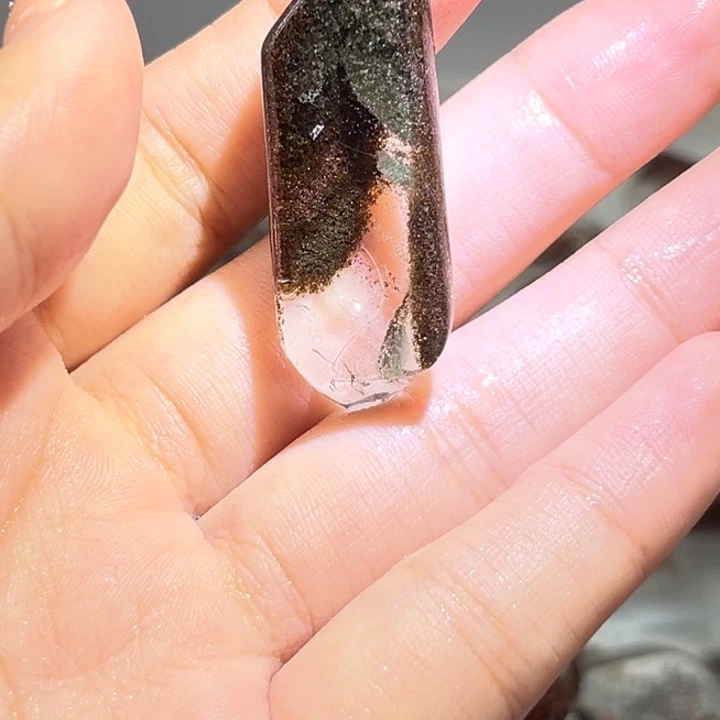 潜***渊未镶嵌吊坠(赠链)水晶