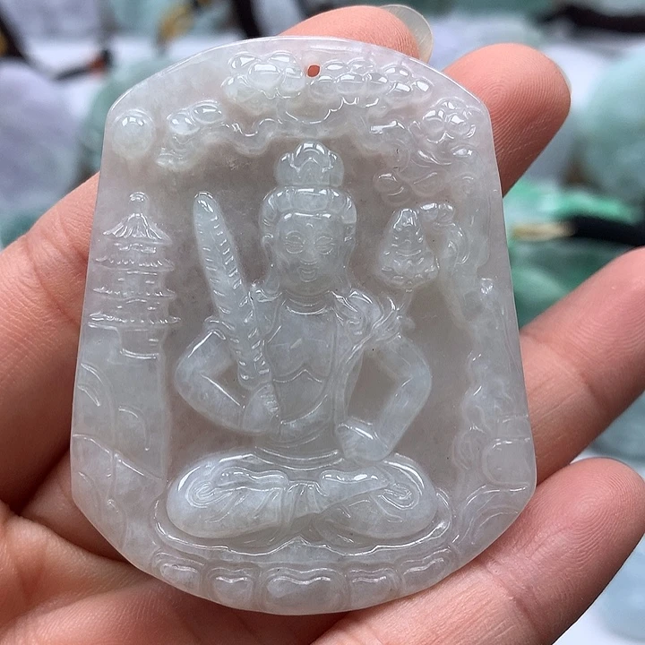 翡翠未镶嵌颈饰虚空藏福利