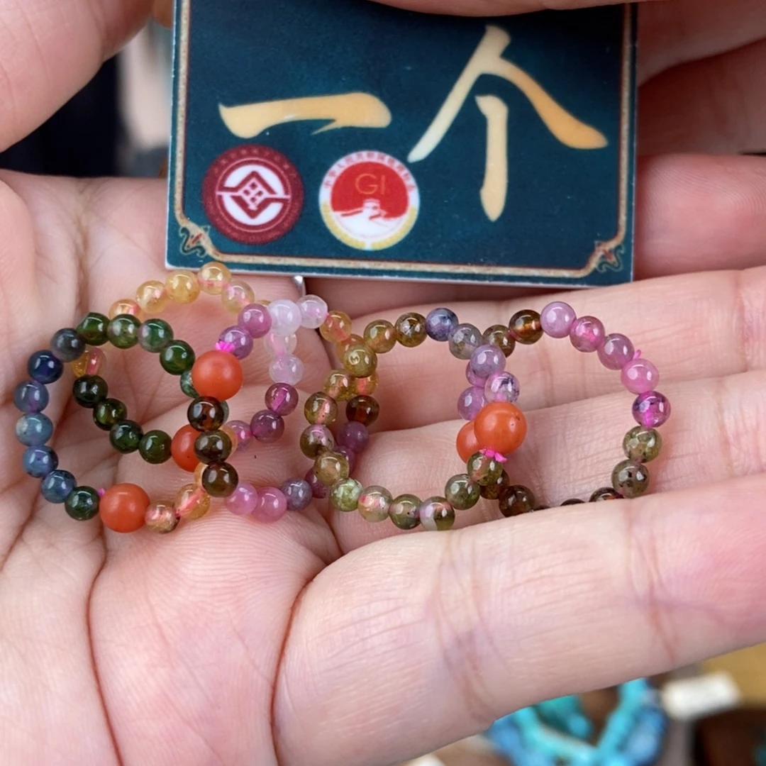 南红玛瑙未镶嵌珠宝奇石