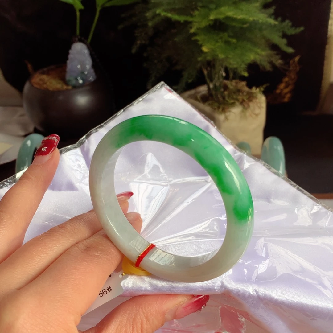 翡翠手镯未镶嵌27号