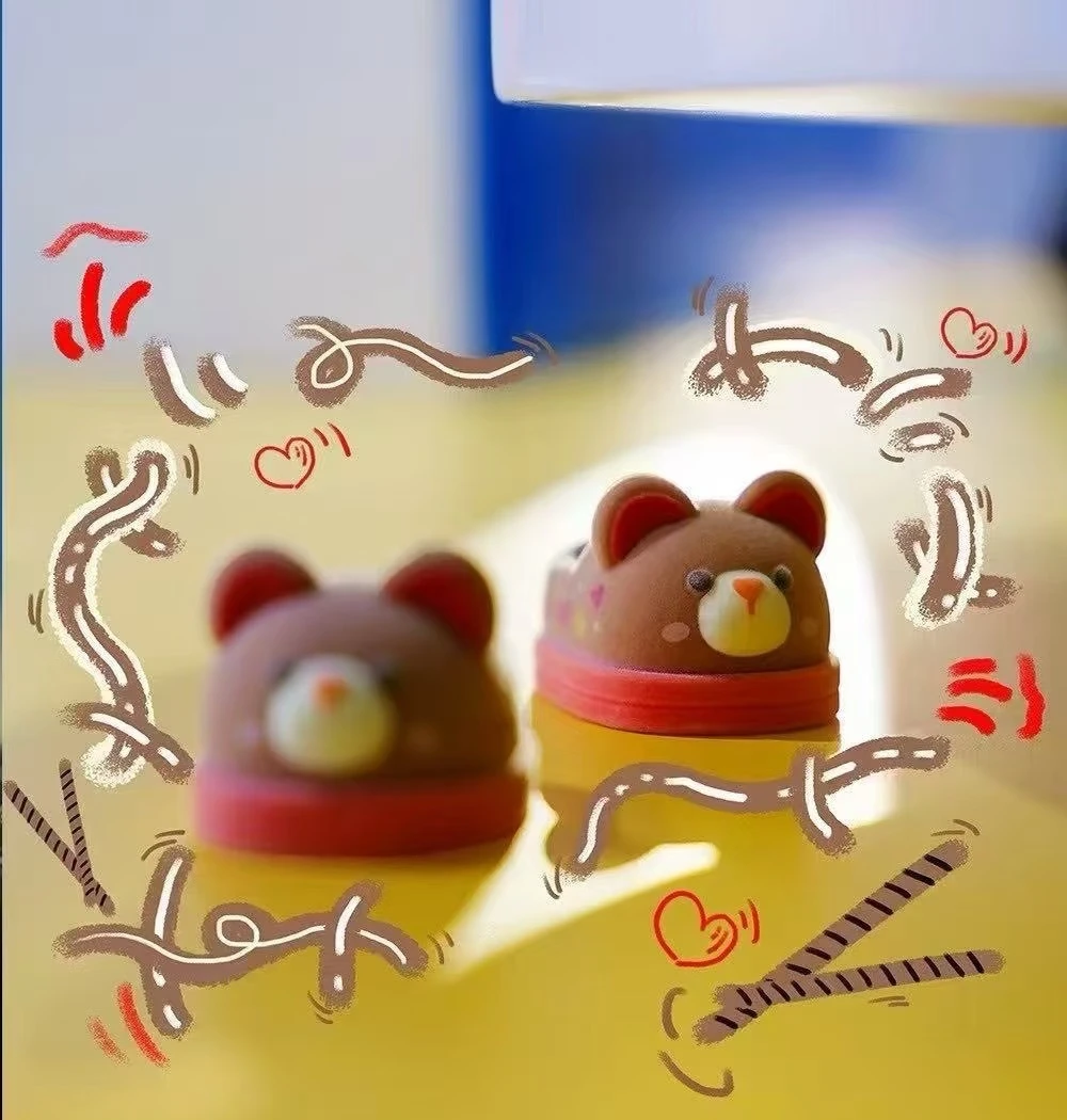 小新走路23，热款潮玩盲盒手办