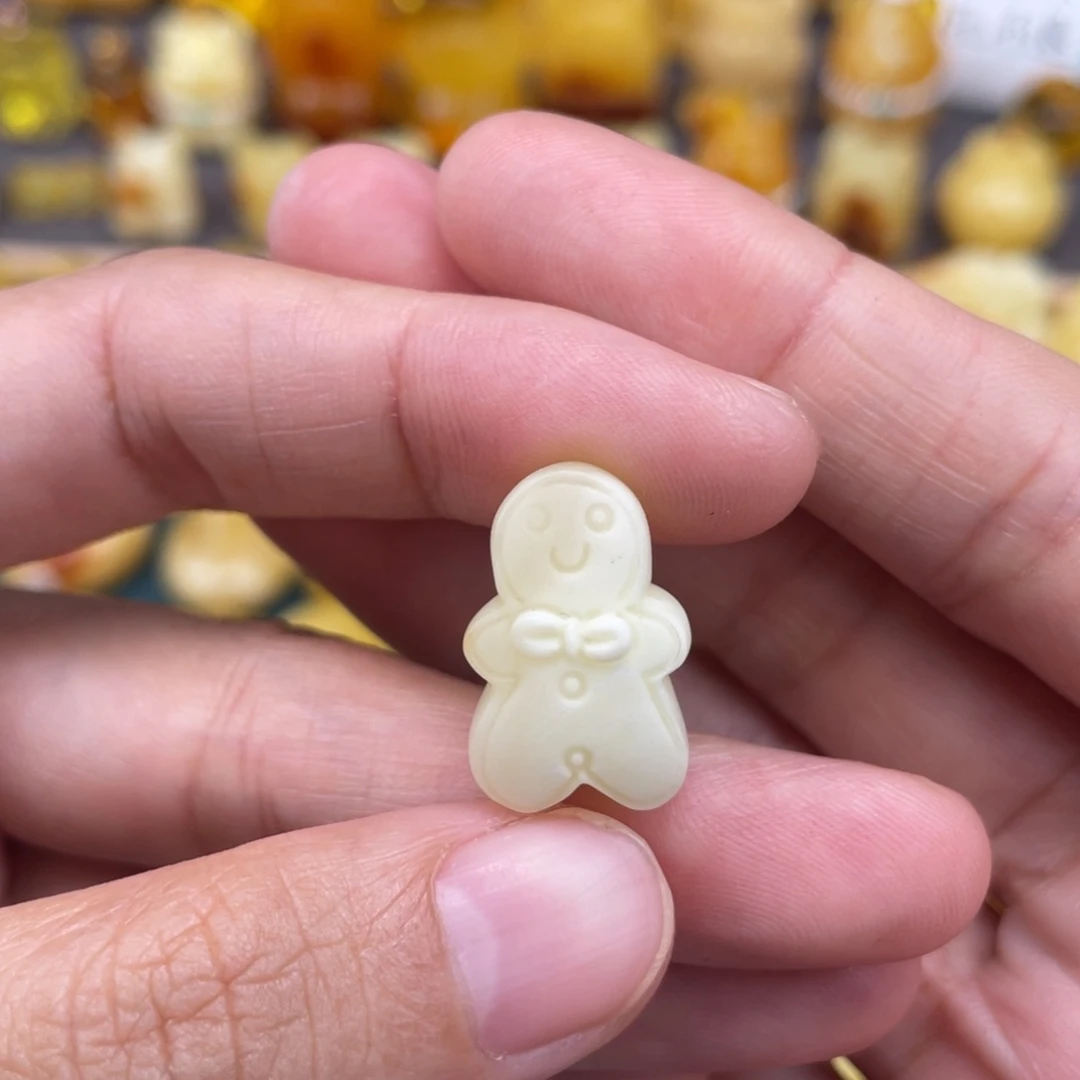 裸石琥珀未镶嵌蜜蜡