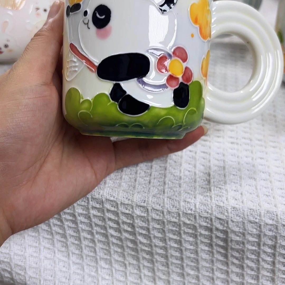 暴***咪手绘高温釉下彩陶瓷