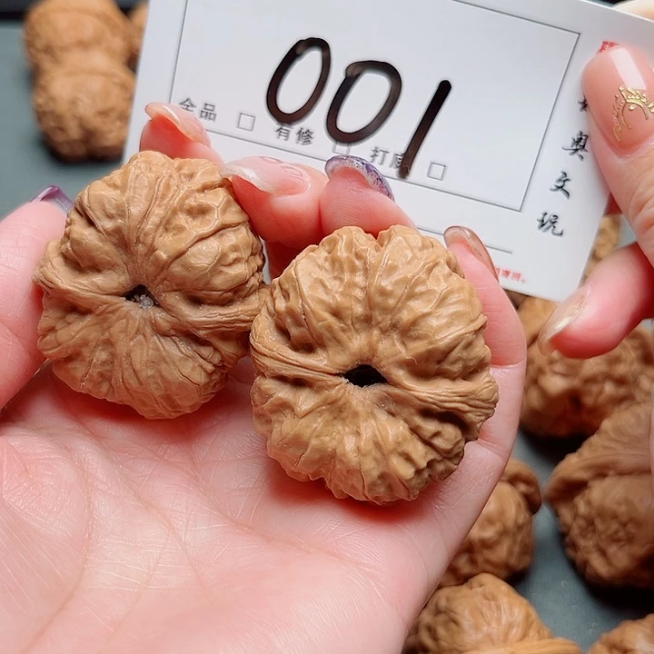 文玩核桃吊坠木****）001号 38尺