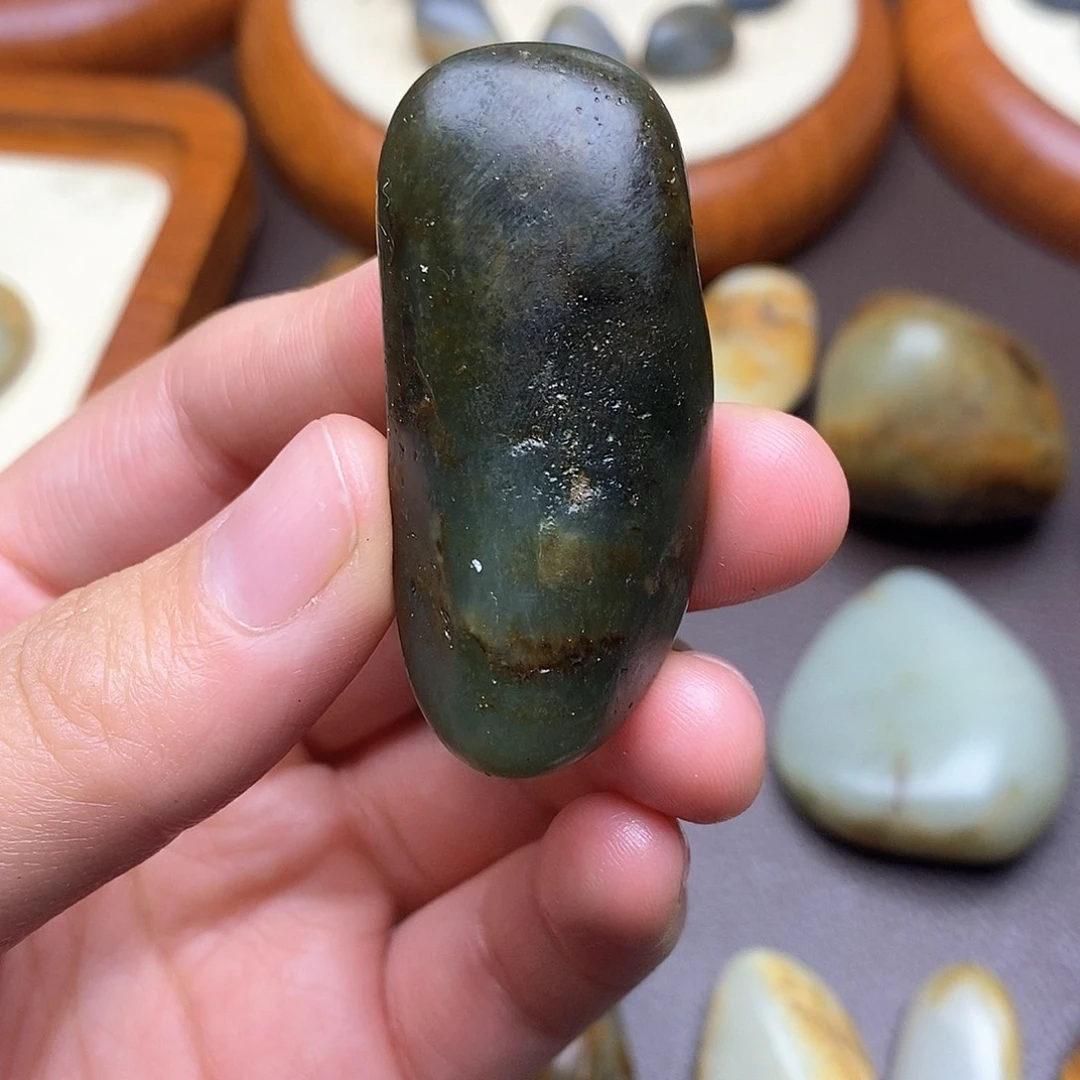 和田玉未镶嵌颈饰22