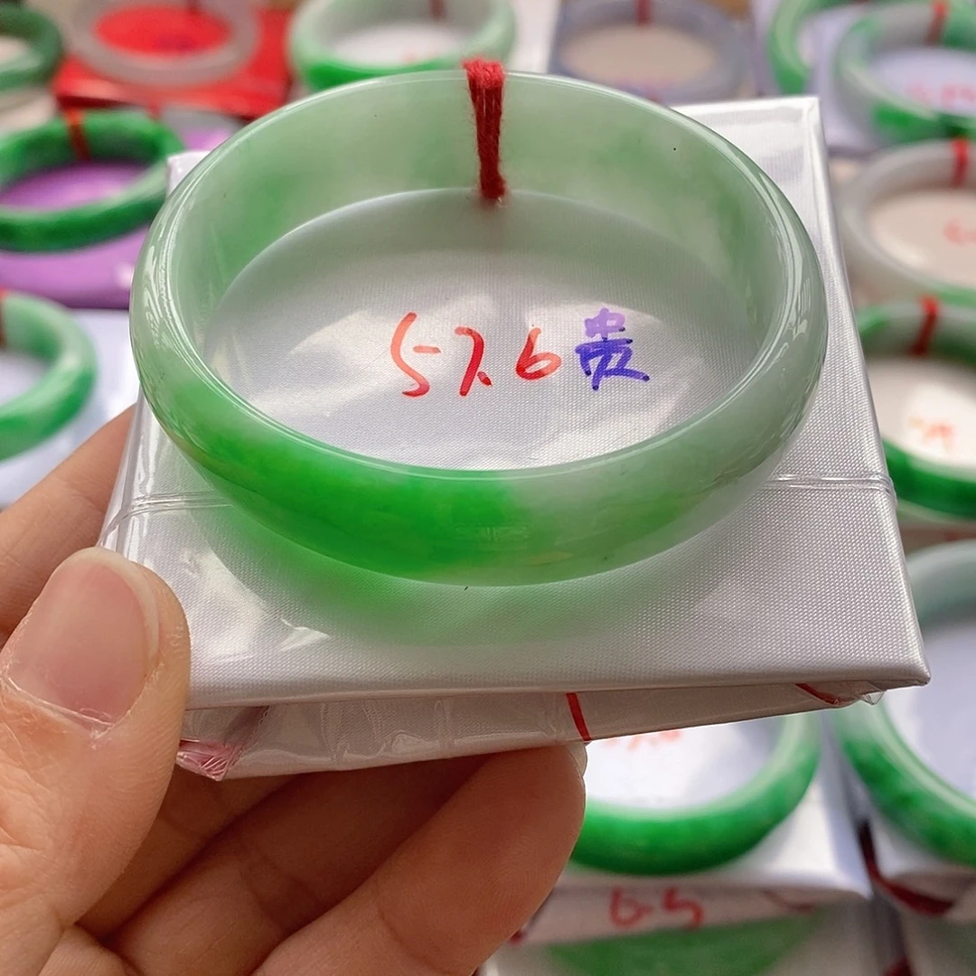 翡翠未镶嵌手镯11号