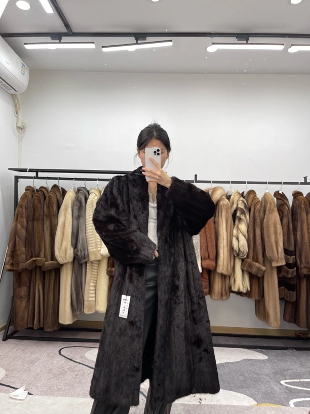 AA24(3XL)黑棕色中古进口水貂毛外套，肩43胸围128衣长115袖长62