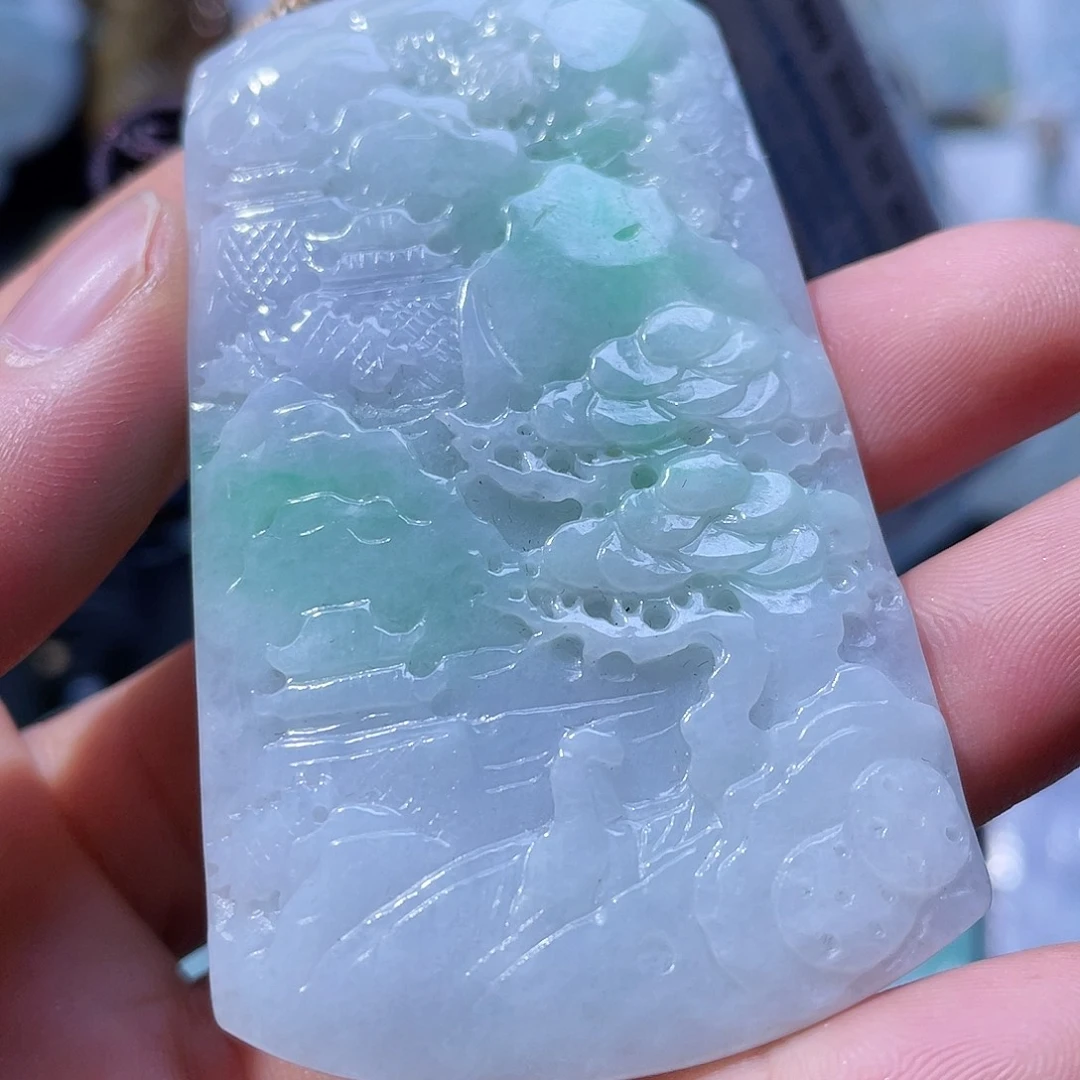 颈饰未镶嵌翡翠一个
