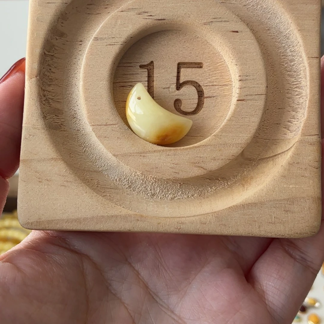 鱼***粮树脂非金属小月亮