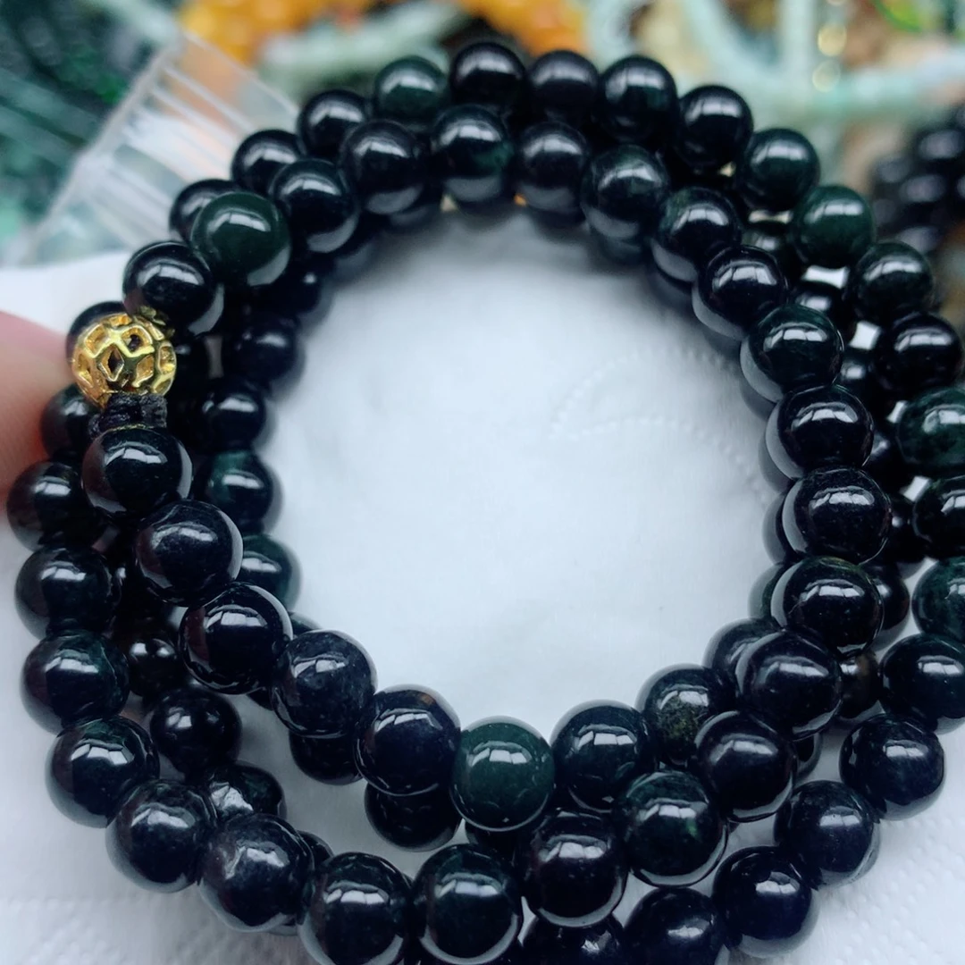 翡翠未镶嵌颈饰珠子翡翠