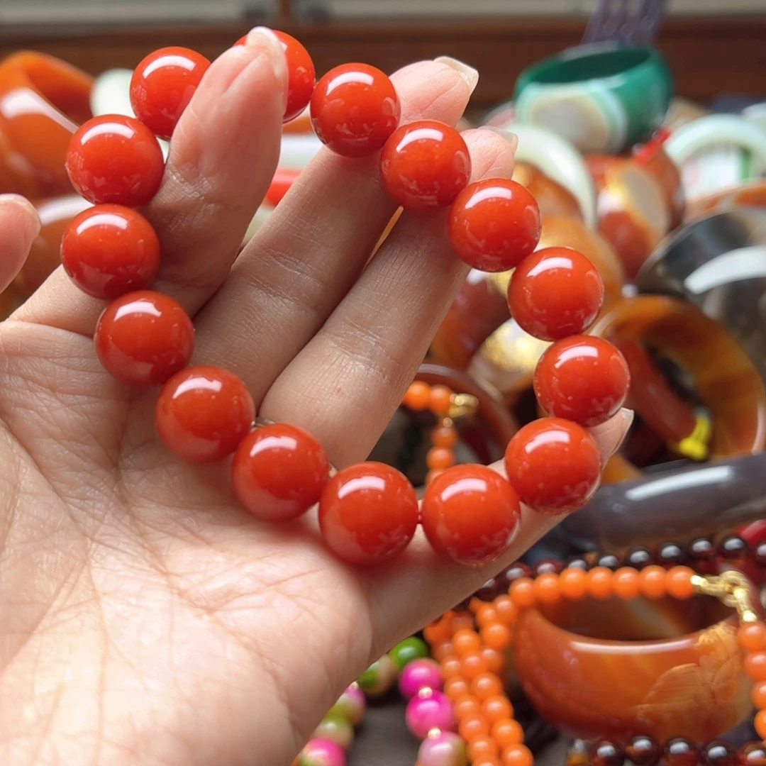 玛瑙/玉髓手镯未镶嵌