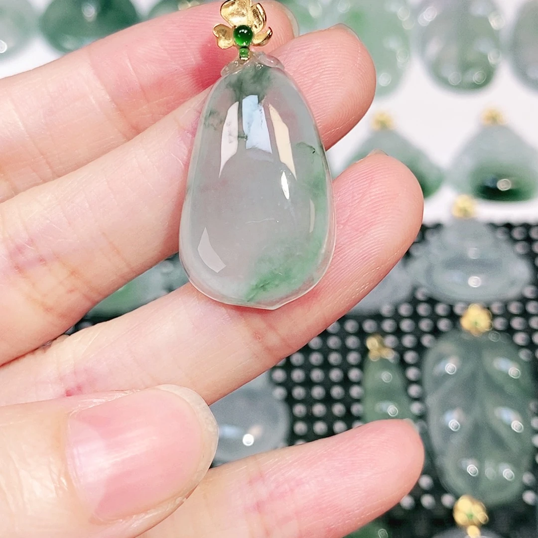 翡翠18K金镶嵌吊坠(不含链)