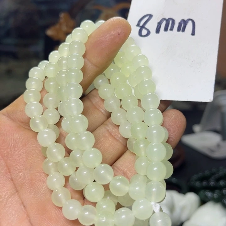蛇纹石玉项链未镶嵌