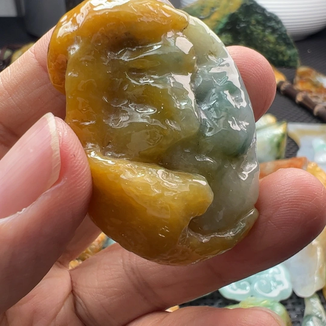 翡翠裸石缅甸翡翠