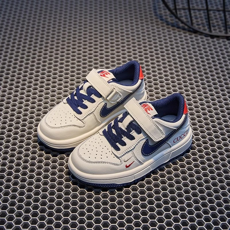 真皮AJ男童低帮板鞋秋季中大童休闲鞋百搭透气女童鞋防滑潮牌百搭