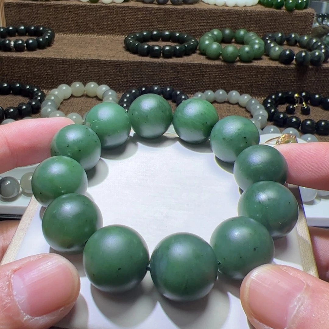 浮***欢和田玉未镶嵌手串