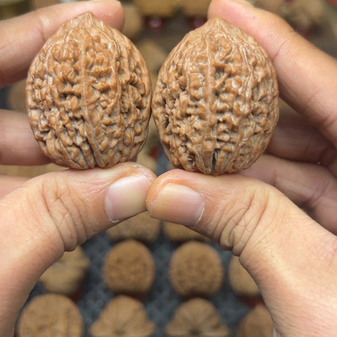 把件文玩核桃全品大蒜头狮子头36.5