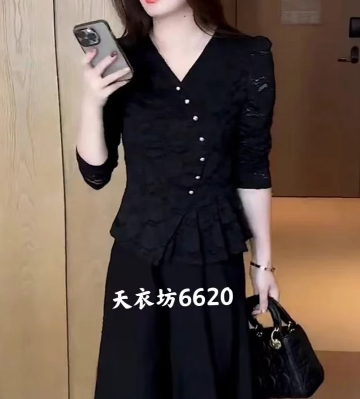 莲儿家春款蕾丝打底衫