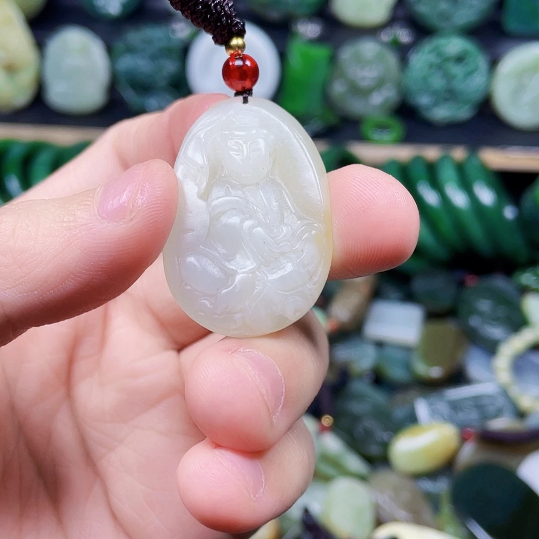 和田玉未镶嵌珠宝奇石