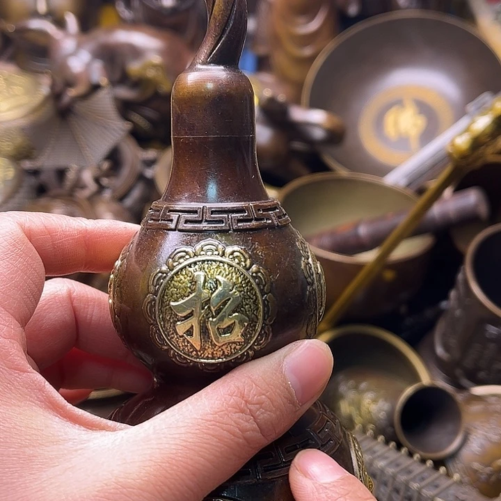 铜2456799767668887788999