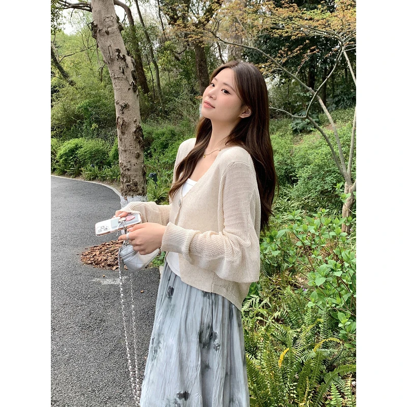 【ALINDM年终大清仓】胖mm宽松显瘦上衣200斤V领外搭针织开衫DYL139