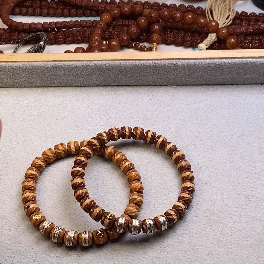 紫金鼠吊坠。。。。。。。。。。。。