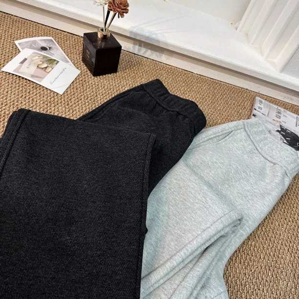 晓夏自制“大王加绒裤”完美好裤型！巨显瘦醋酸*羊毛加厚直筒休闲裤