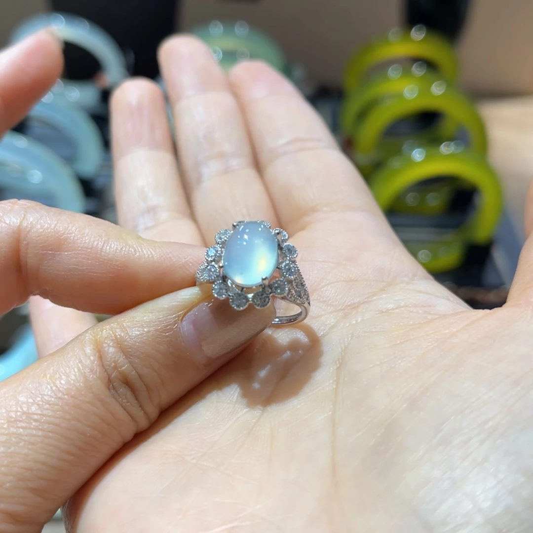 蛇纹石玉手镯未镶嵌手镯