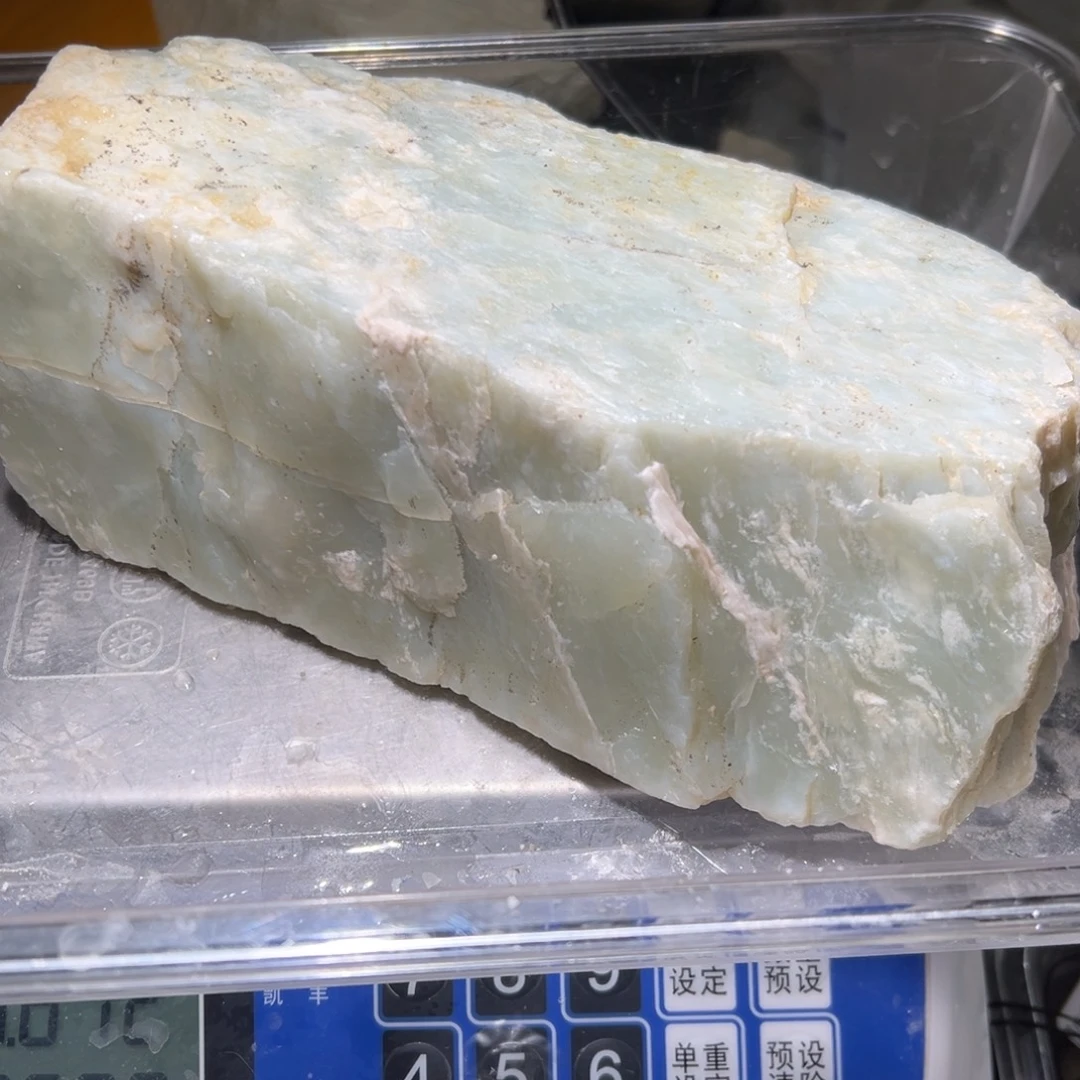 和田玉（青白玉）未镶嵌摆件