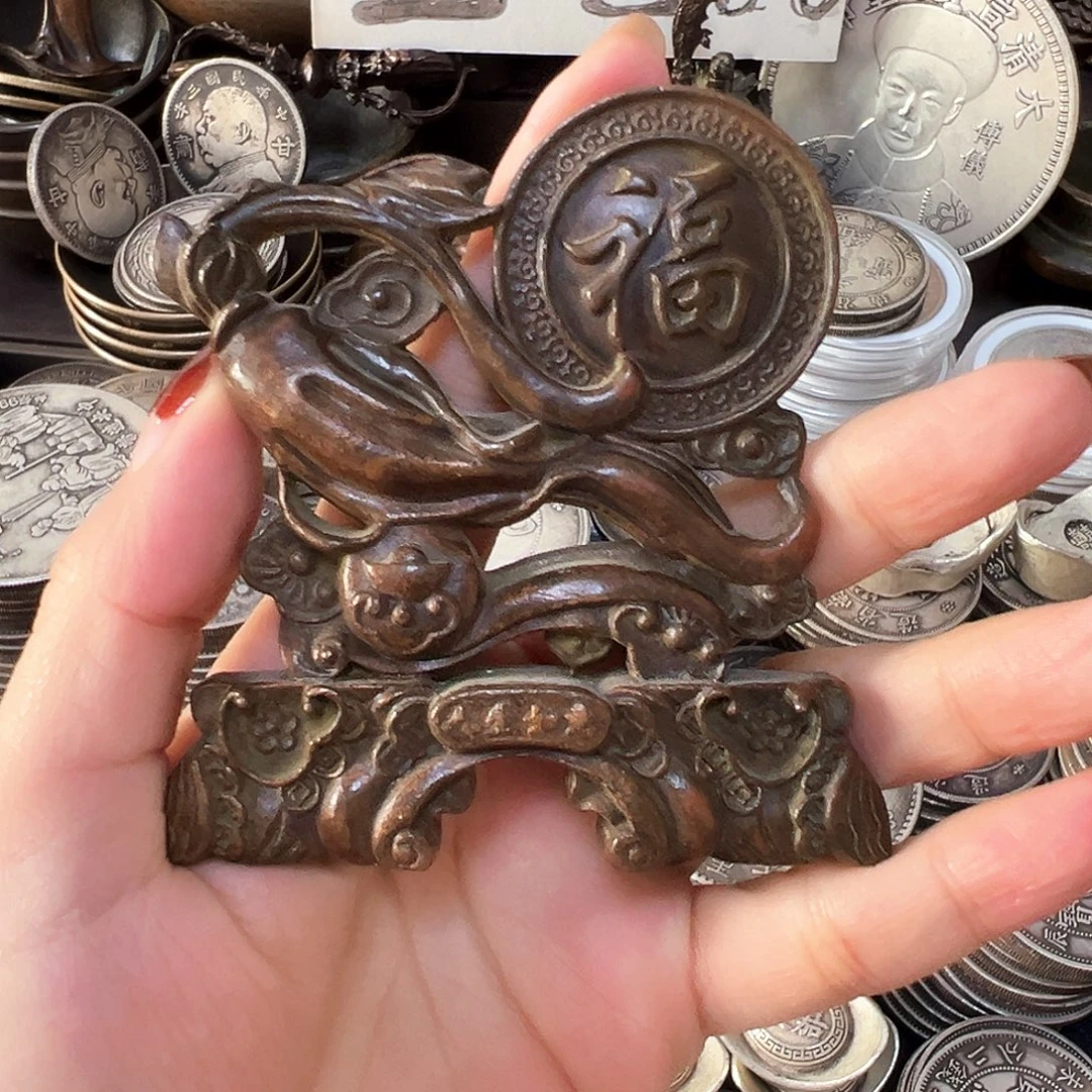 金属复古风格摆件