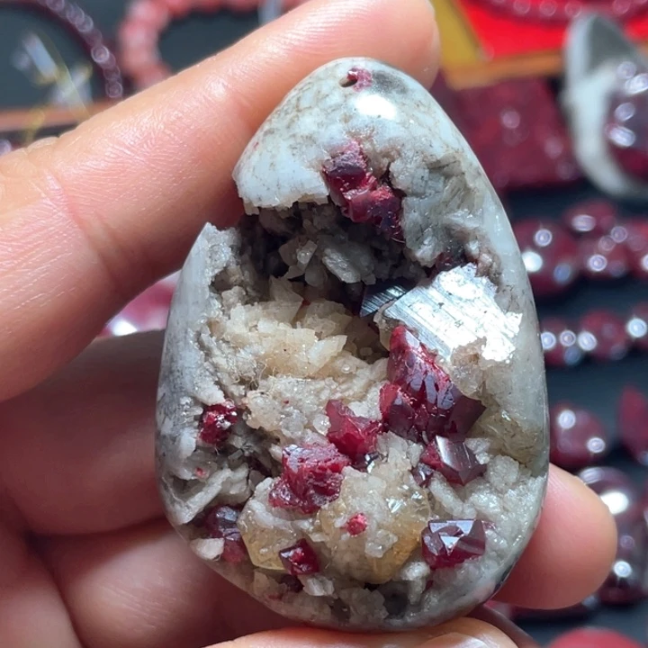 天然辰砂马仙溪聚宝盆