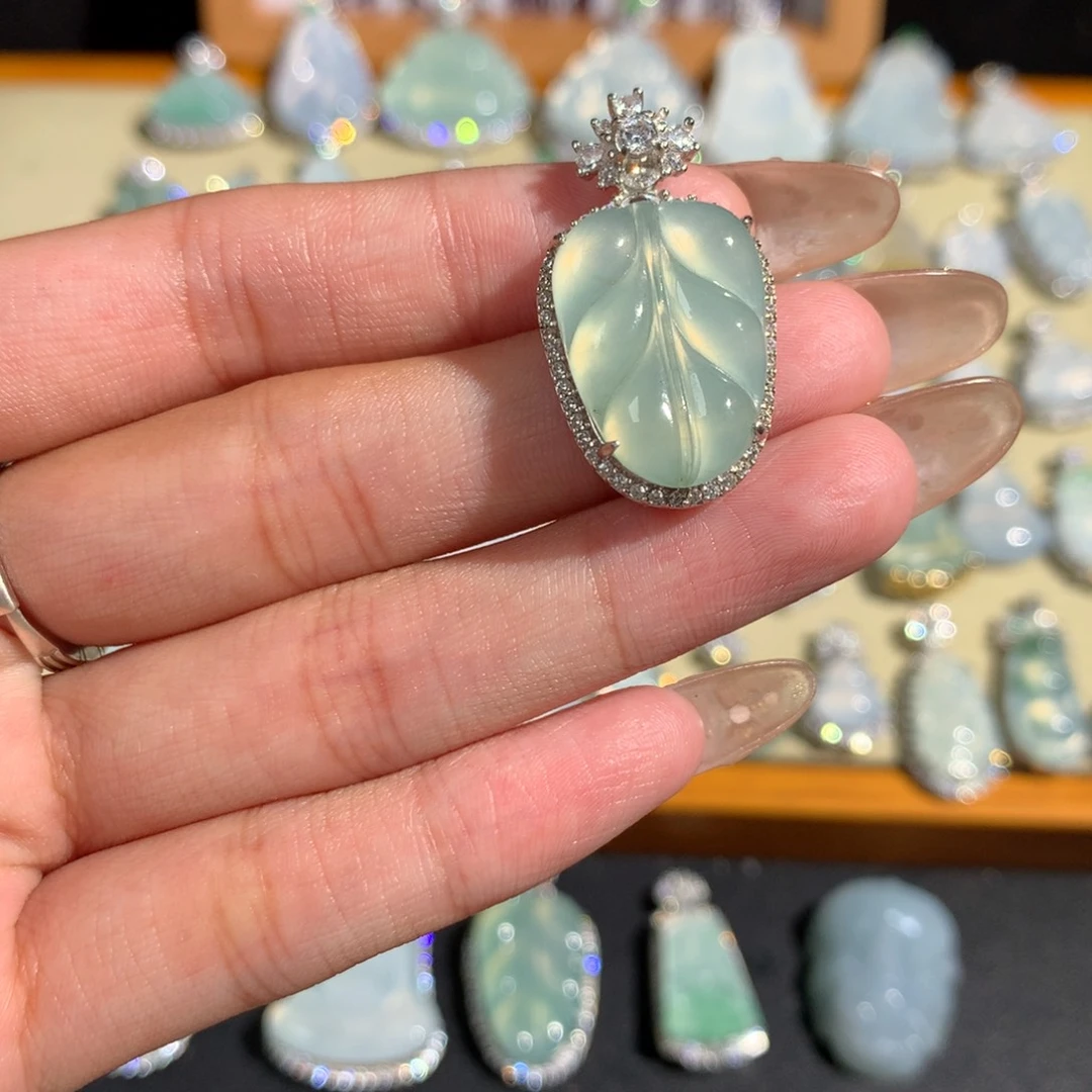 翡翠银S925镶嵌挂件叶子