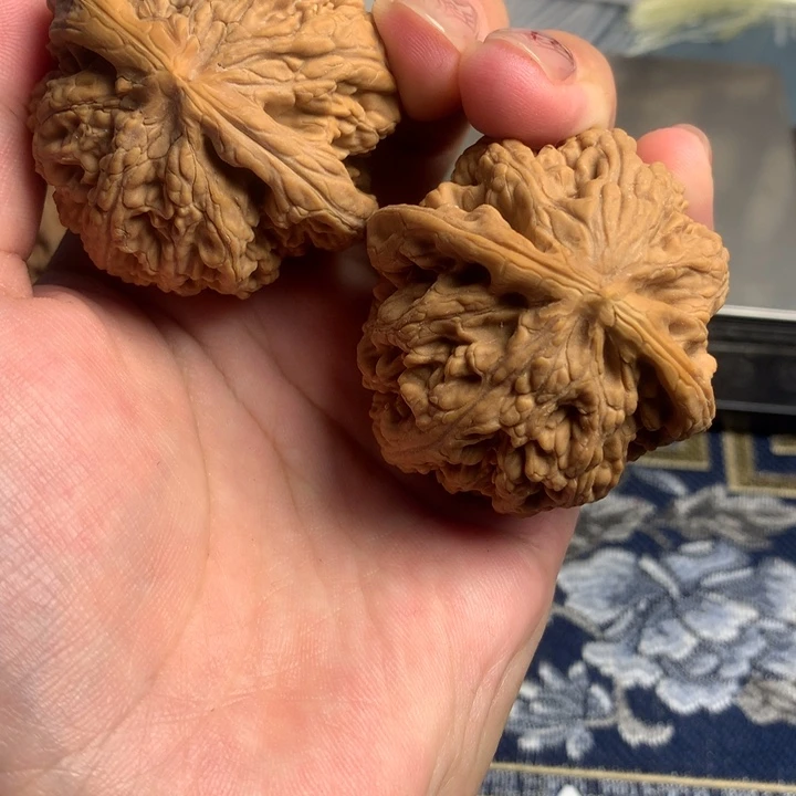 吊坠文玩核桃飞粗筋