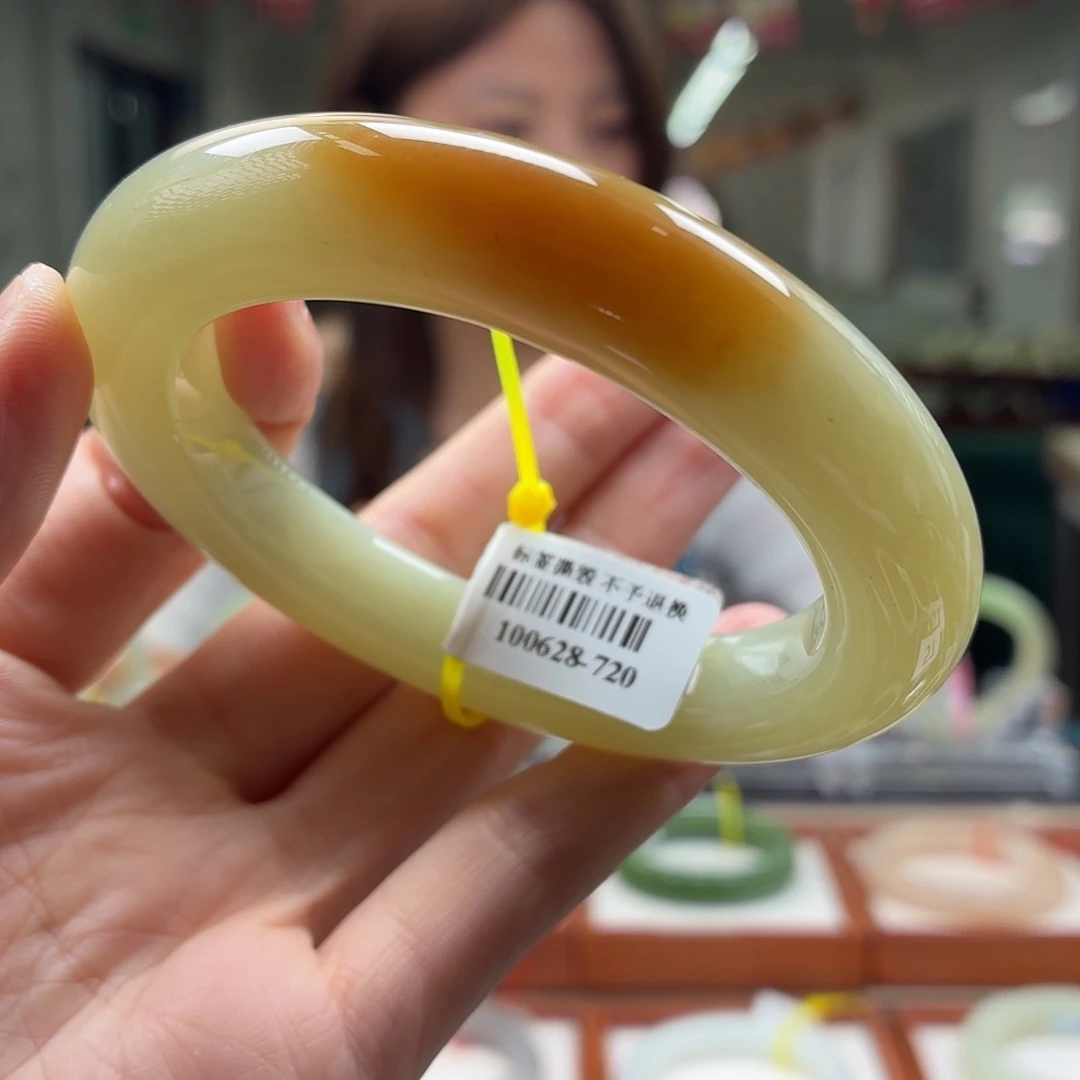 和田玉手镯未镶嵌57 58