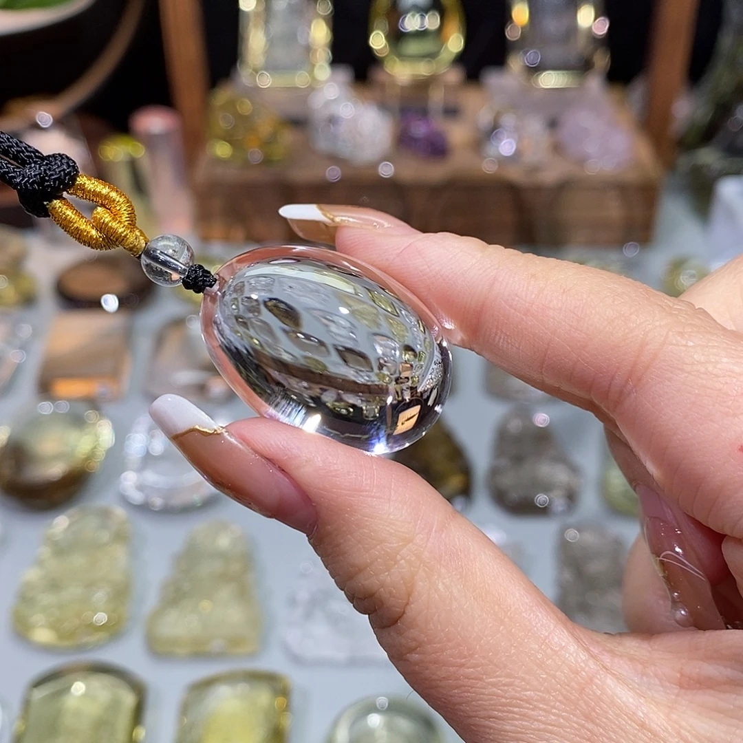 水晶未镶嵌颈饰天然水晶吊坠