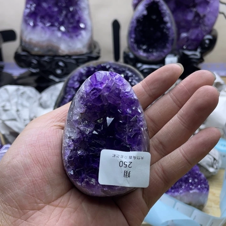 未镶嵌大型摆件（非配饰）紫晶