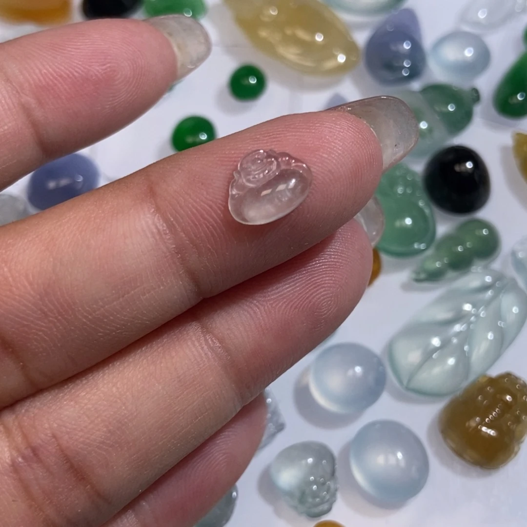 未镶嵌定制翡翠翡翠7.4/9.5/2.2