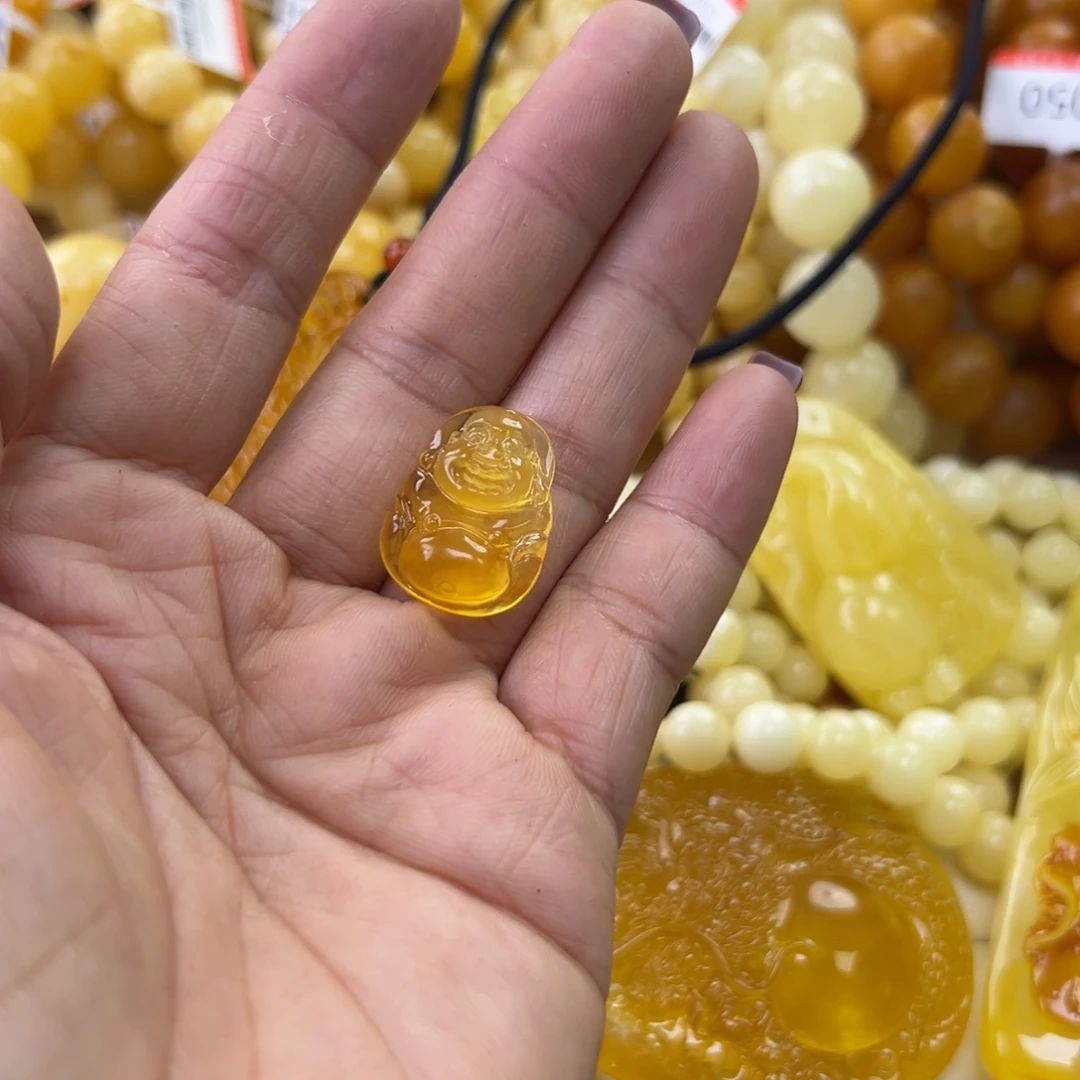 琥珀珠宝奇石未镶嵌