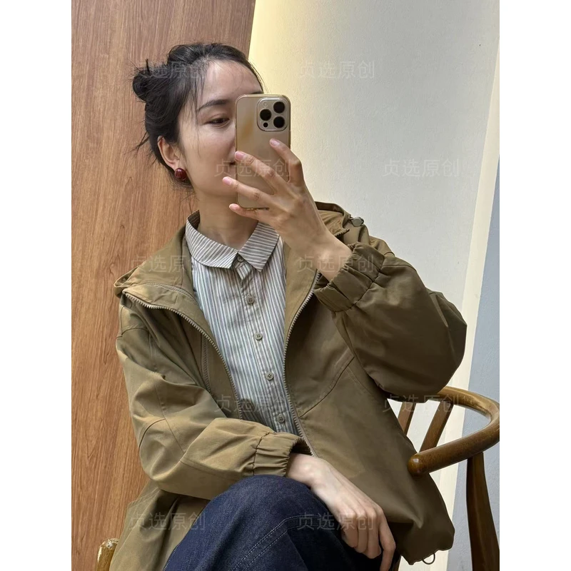 25582-休闲风拼接纯色直下摆风衣百搭短外套