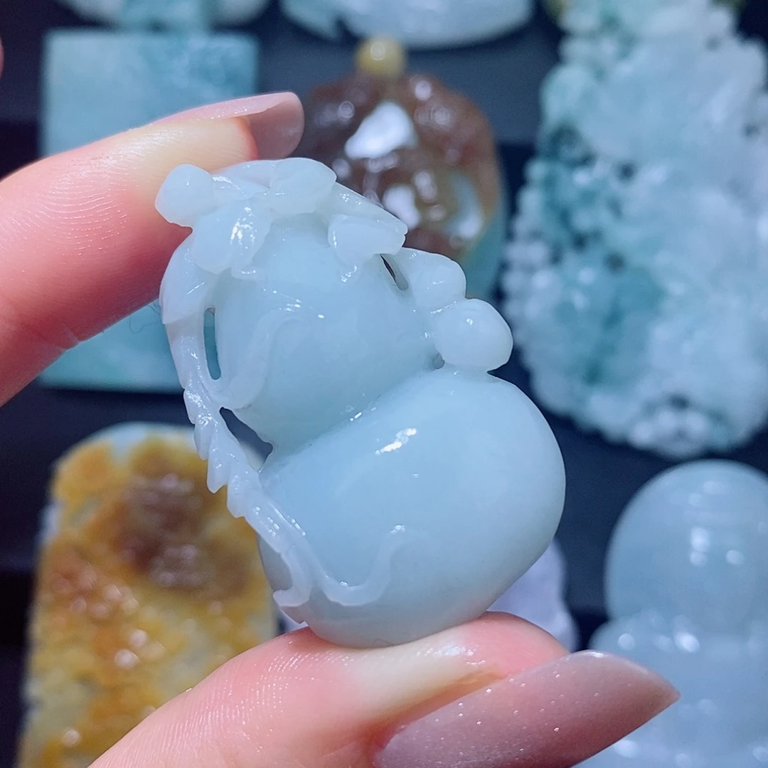 定制翡翠未镶嵌翡翠