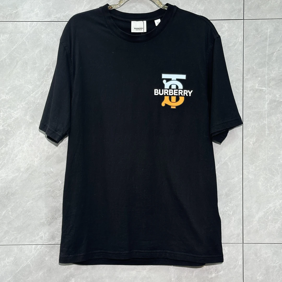 99新 BURBERRY/博柏利 黑色 新款 博柏利短袖0142