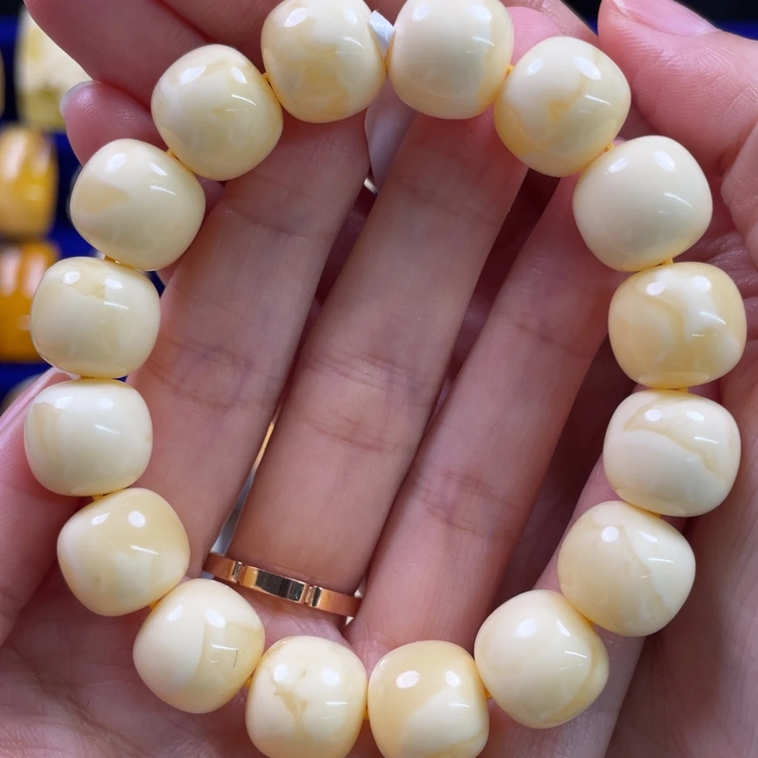 琥珀未镶嵌裸石琥珀蜜蜡