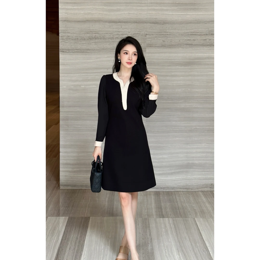 YUANBAO【苡禾·EcoHarv】秋冬款新款时尚显瘦气质修身老钱风连衣裙